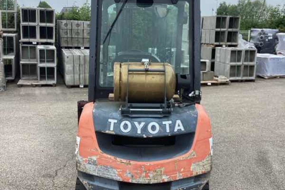 9037158 smarte 3 rear
