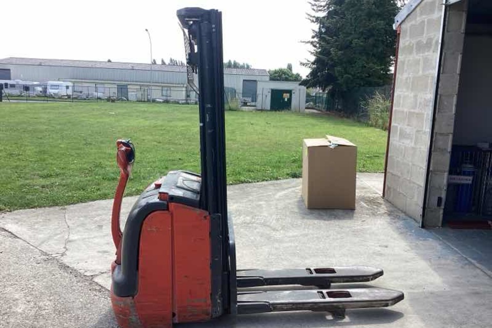 9031608 smarte 5 rightside