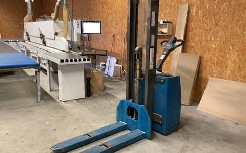 9069486 smarte 1 leftquarter