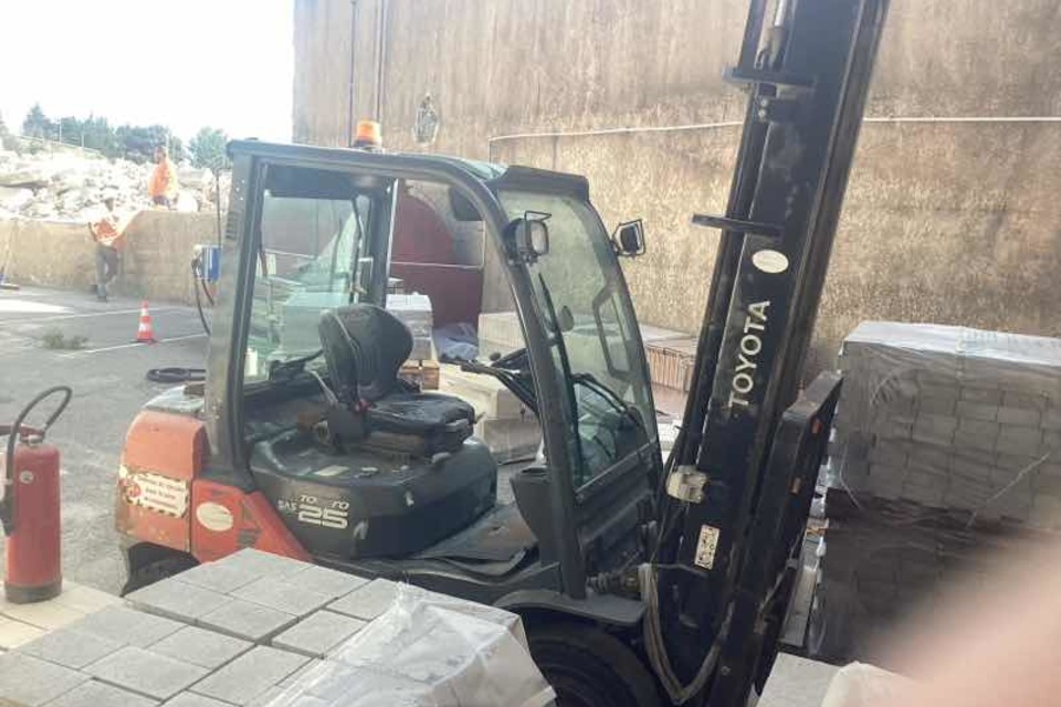 9068443 smarte 5 rightside