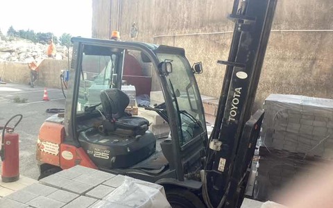 9068443 smarte 5 rightside