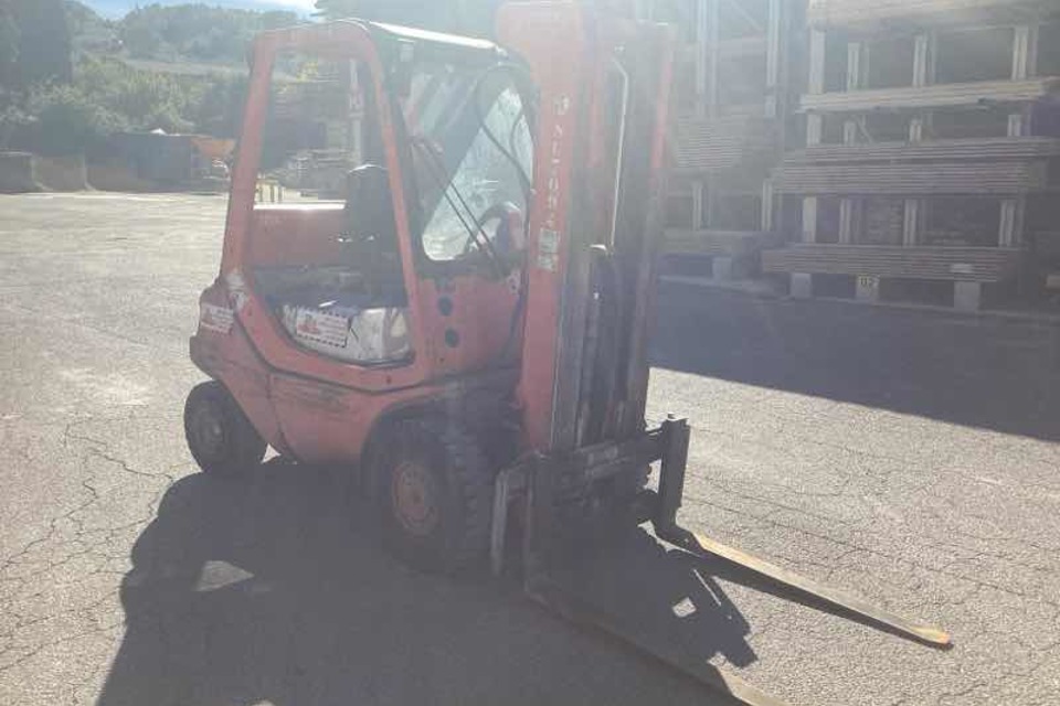 9018082 smarte 4 rightquarter