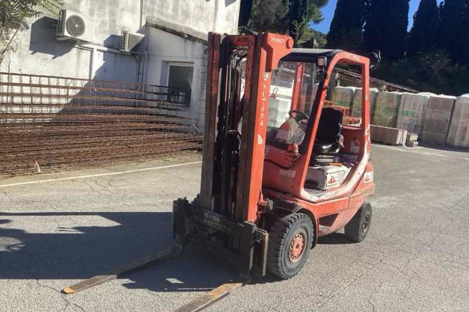 9018082 smarte 1 leftquarter