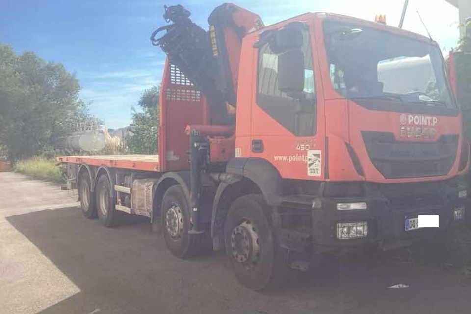 9025643 1 smarte 4 rightquarter