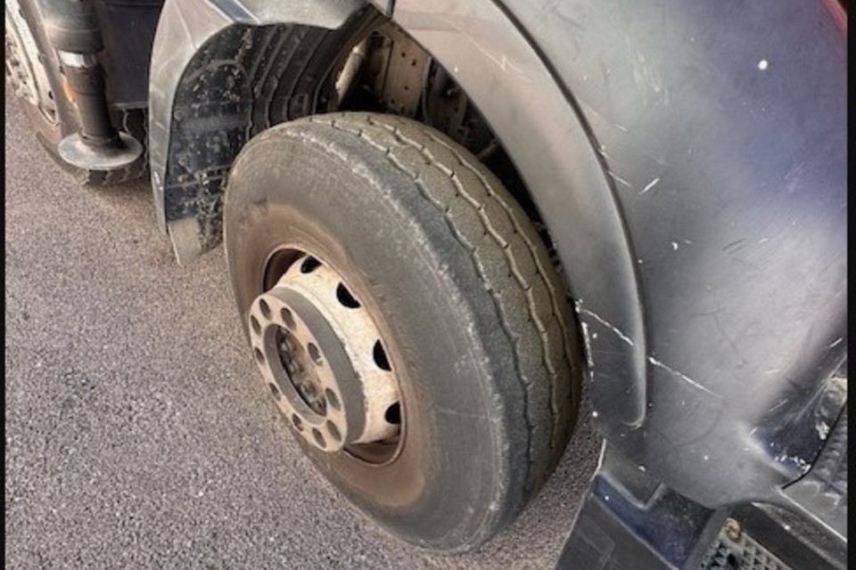 9025643 1 geemcoresale8