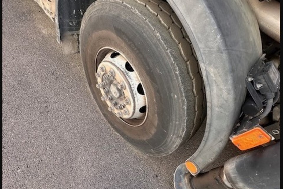 9025643 1 geemcoresale7