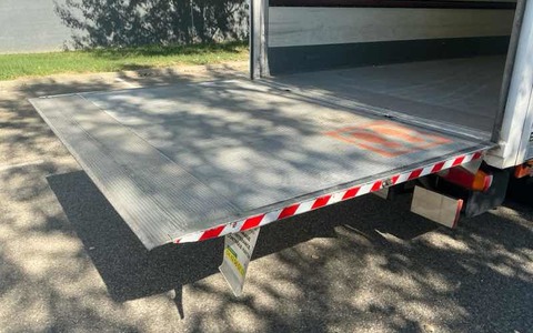 9049972 smarte 4 rightquarter fils 9056529