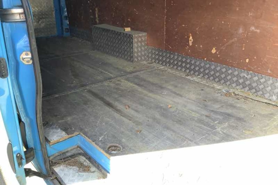 9056148 smarte 4 rightquarter