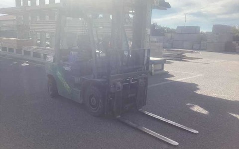 9018363 smarte 4 rightquarter