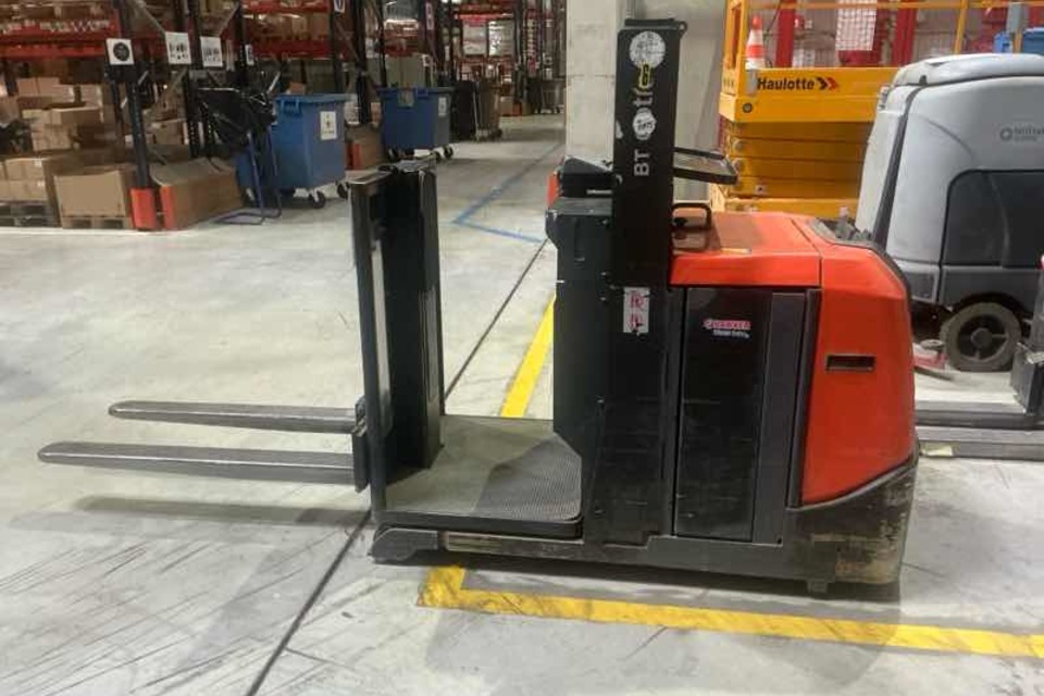 9025686 smarte 2 leftside