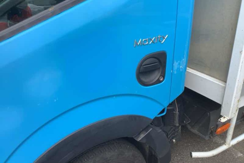 9051188 smarte 4 rightquarter