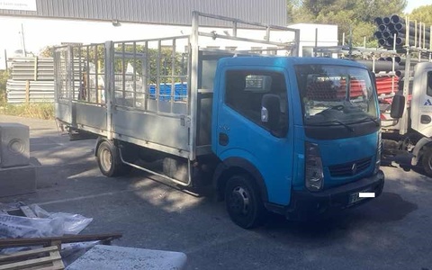 9048548 smarte 4 rightquarter