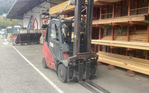 9019822 smarte 4 rightquarter