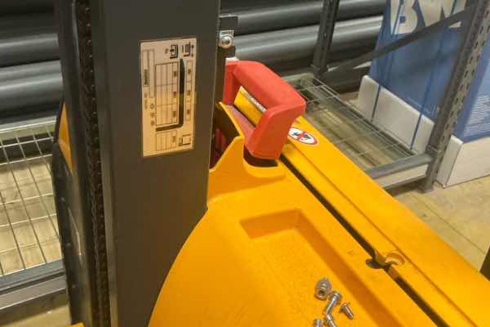 9027823 smarteresale2