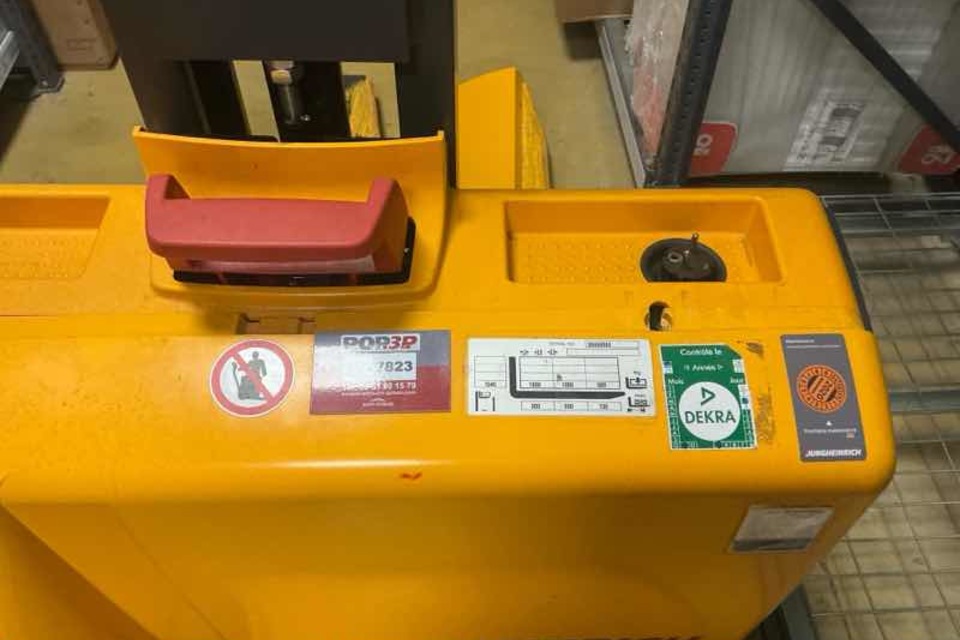 9027823 smarte 2 leftside