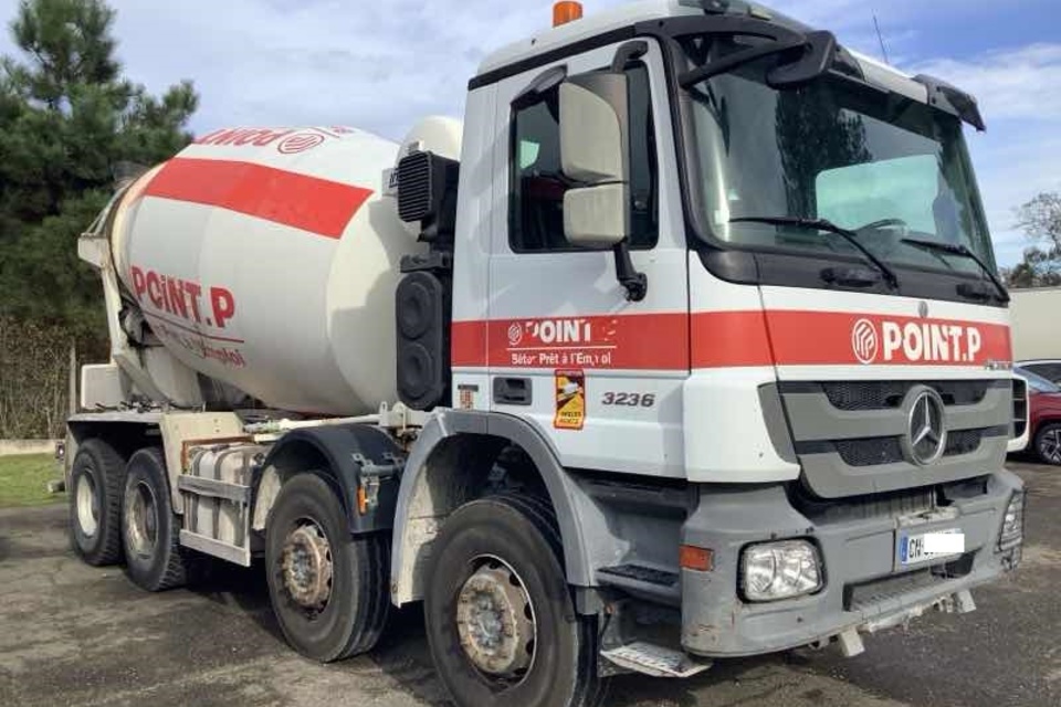 9032501 smarte 4 rightquarter