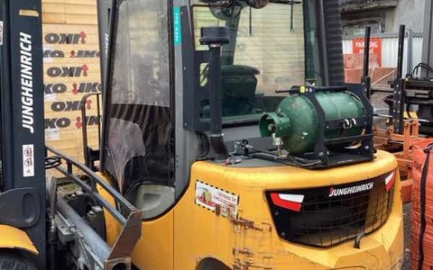 9046462 smarte 1 leftquarter