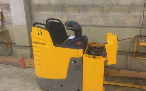 9038402 smarte 1 leftquarter