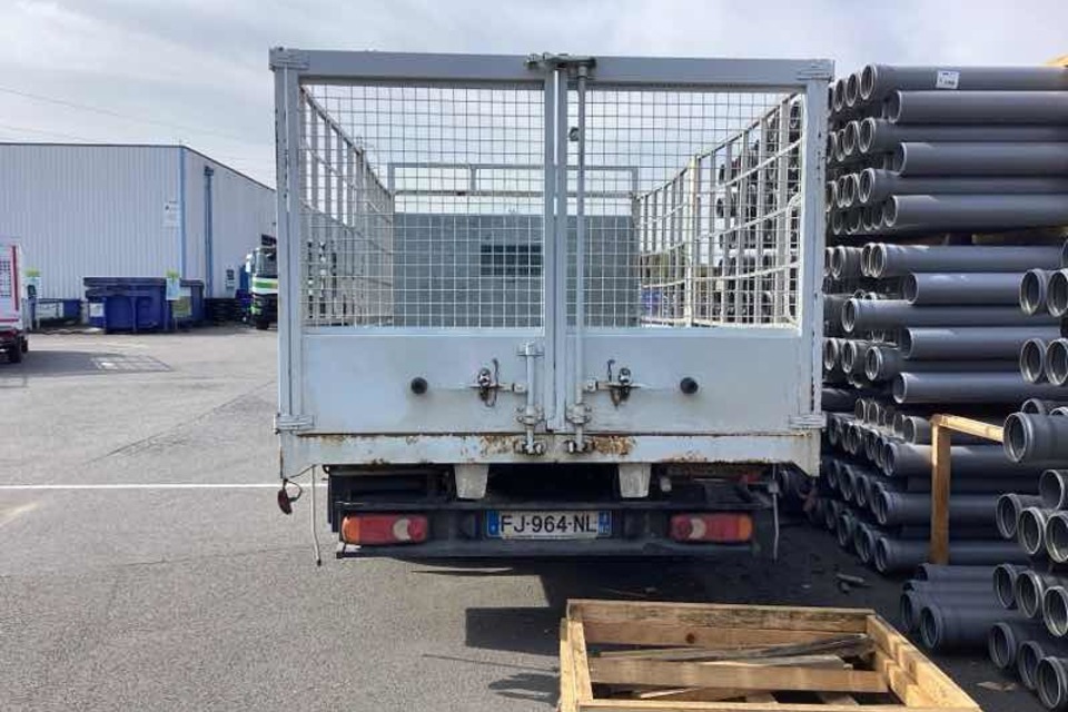 9055248 smarte 3 rear