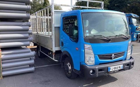 9055248 smarte 1 leftquarter