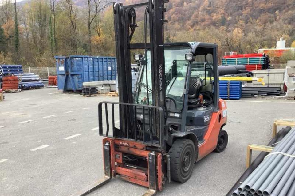 9037196 smarte 1 leftquarter