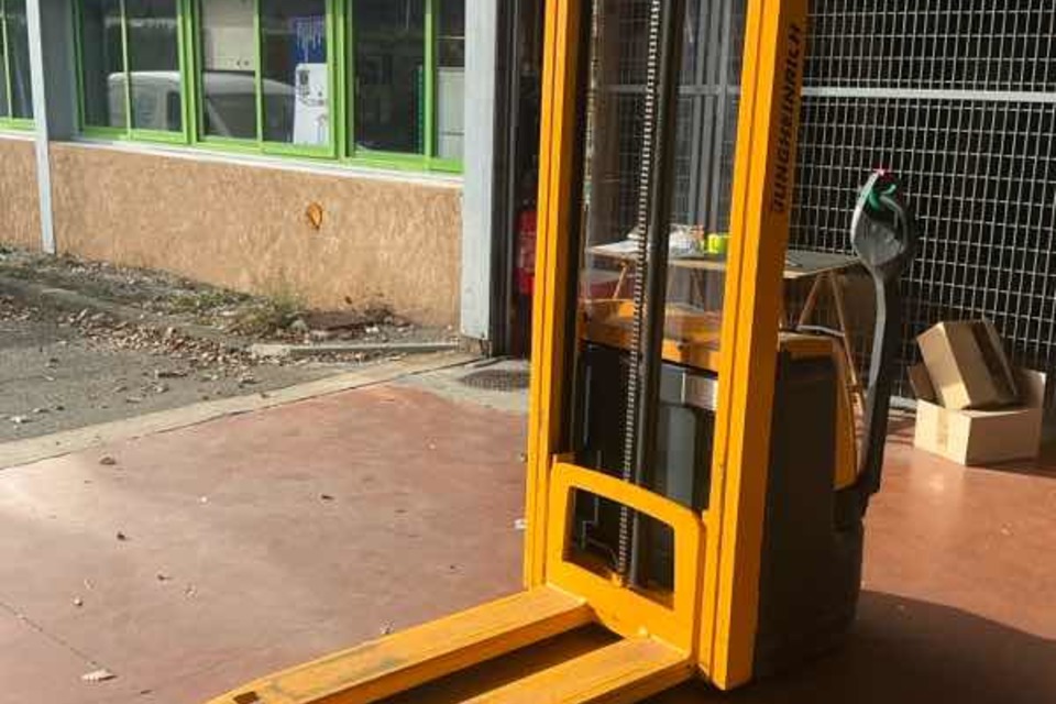 9028508 smarte 3 rear