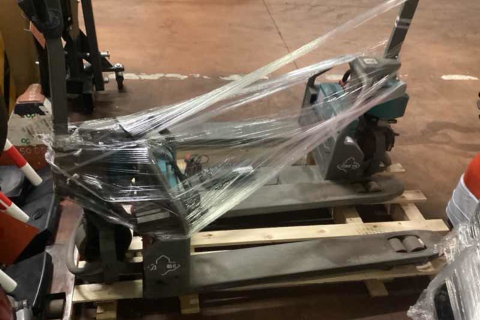 9063459 smarte 1 leftquarter