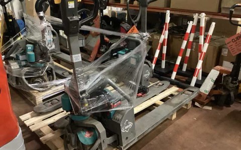 9074053 smarte 1 leftquarter