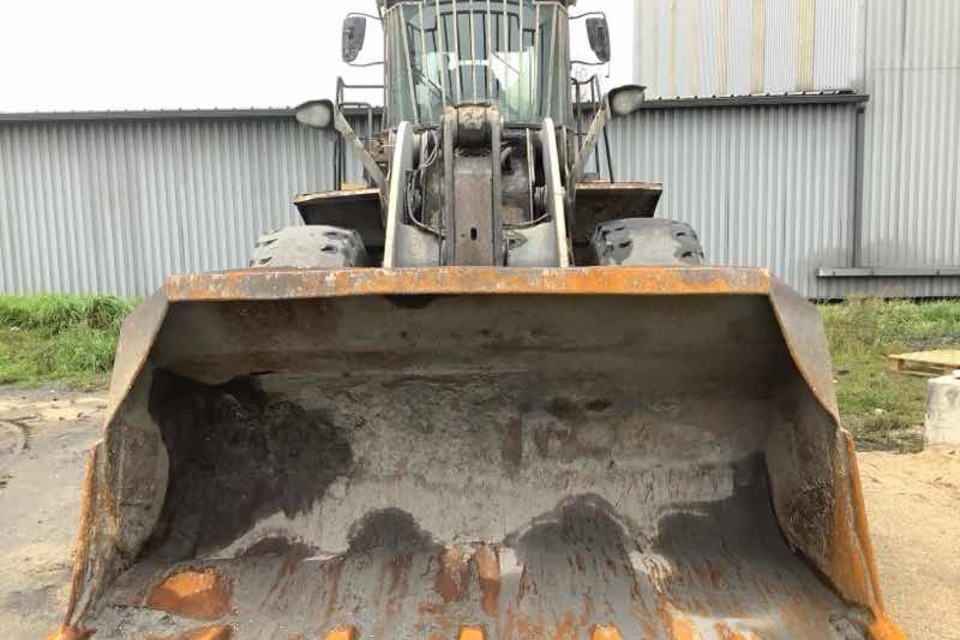 9074852 smarte 6 front