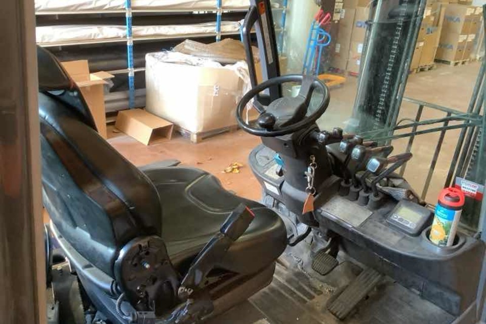 9037186 smarte 4 rightquarter