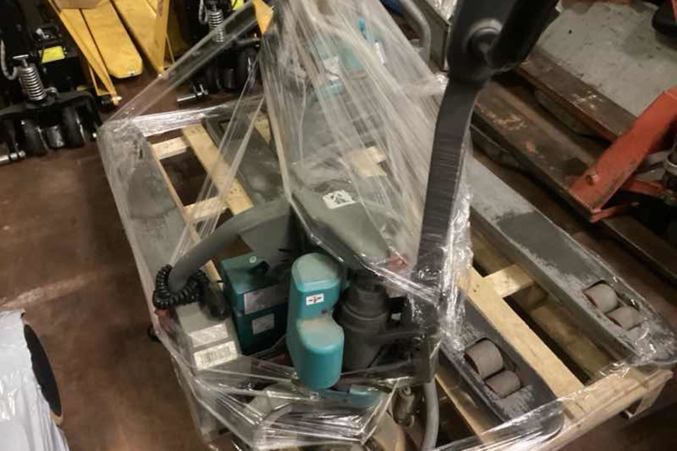 9063456 smarte 1 leftquarter