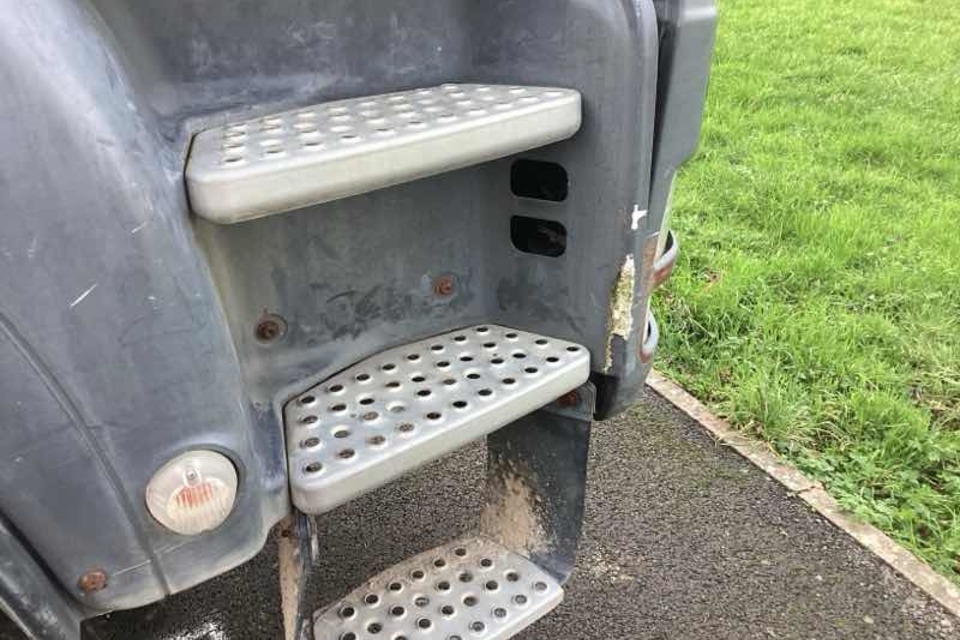 9001745 smarteresale9