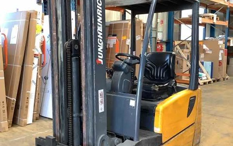 9030048 smarte 1 leftquarter