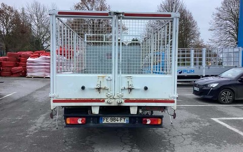 9048556 smarte 3 rear