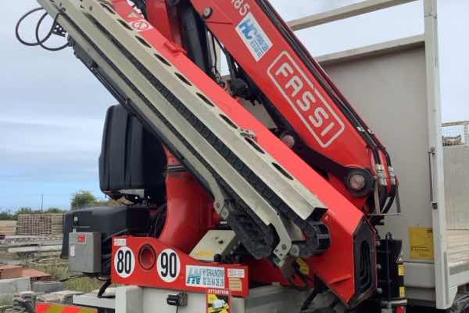 9077923 smarte 1 leftquarter fils 9077924