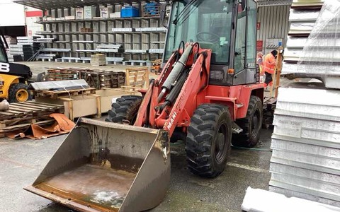 9016146 smarte 1 leftquarter