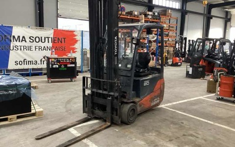 9001779 1 smarte 1 leftquarter