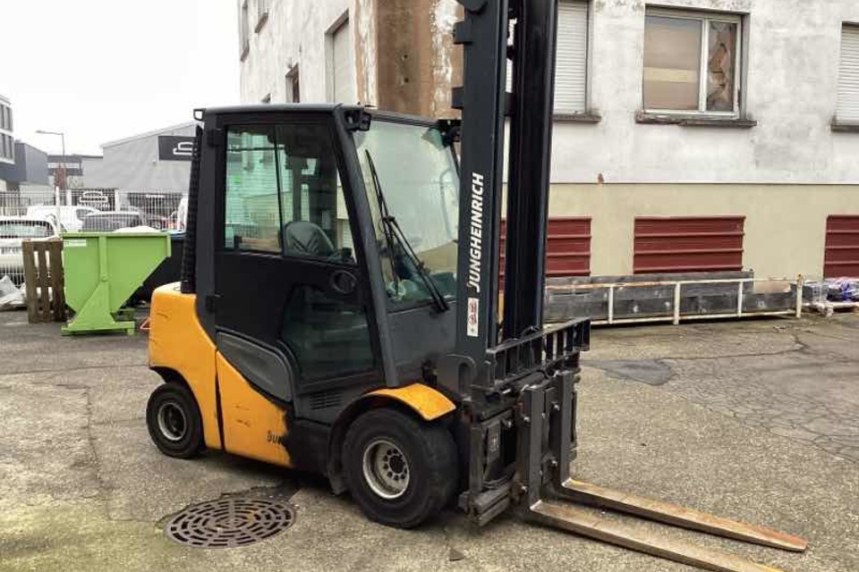 9017084 1 smarteresale8