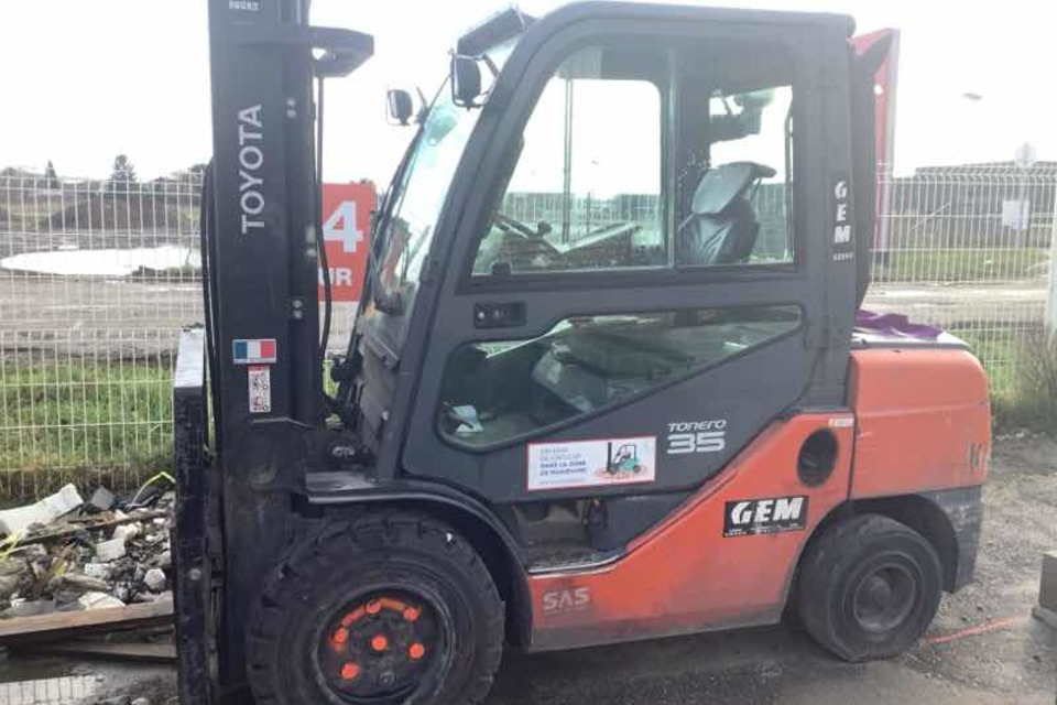 9034389 smarte 2 leftside