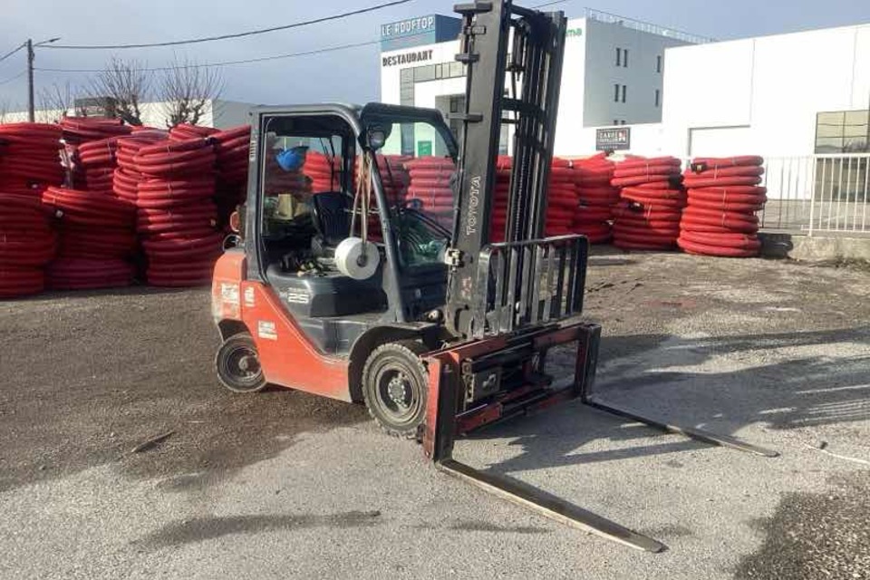 9037214 smarte 4 rightquarter