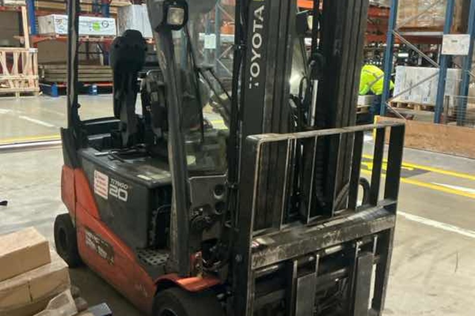 9018350 smarte 2 leftside