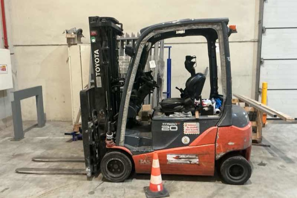 9018350 smarte 5 rightside