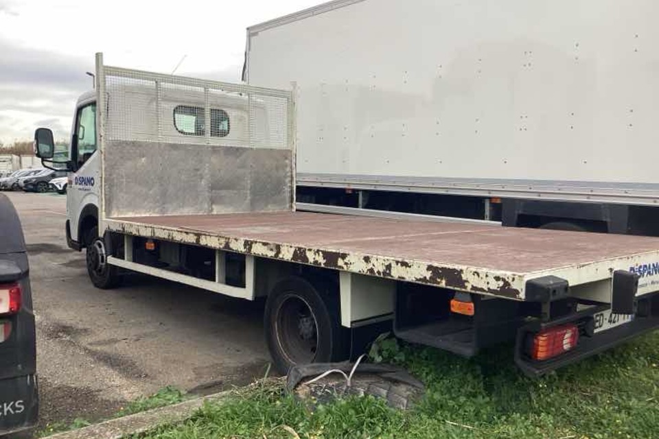 9036426 smarte 1 leftquarter