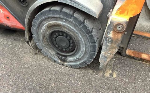 9027082 smarte 4 rightquarter