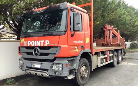 9014156 1 smarte 1 leftquarter