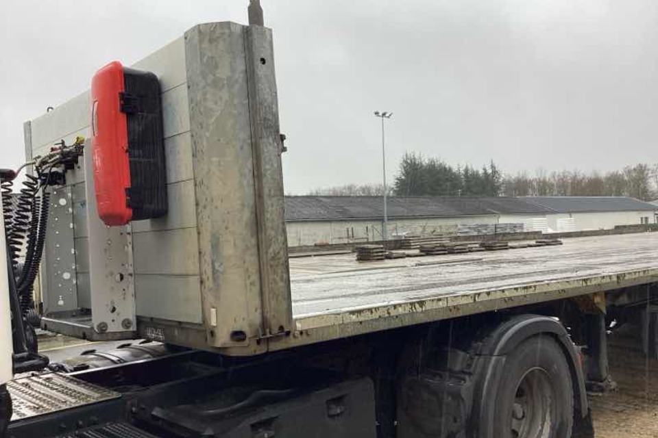 9040378 smarteresale7