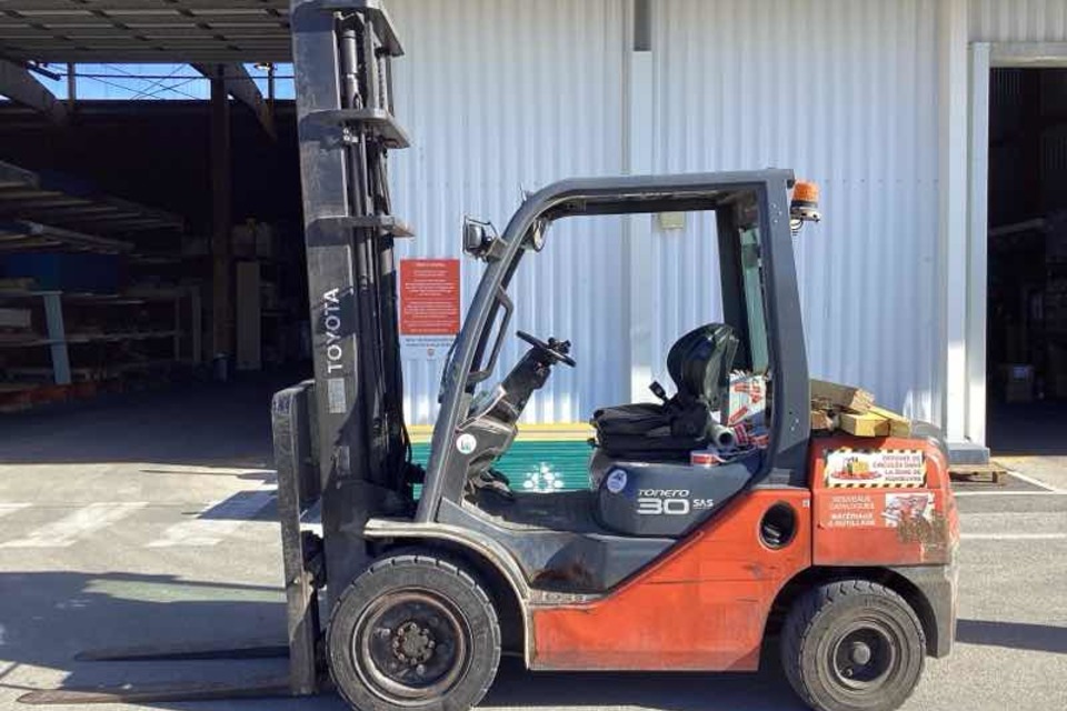 9011060 smarte 4 rightquarter