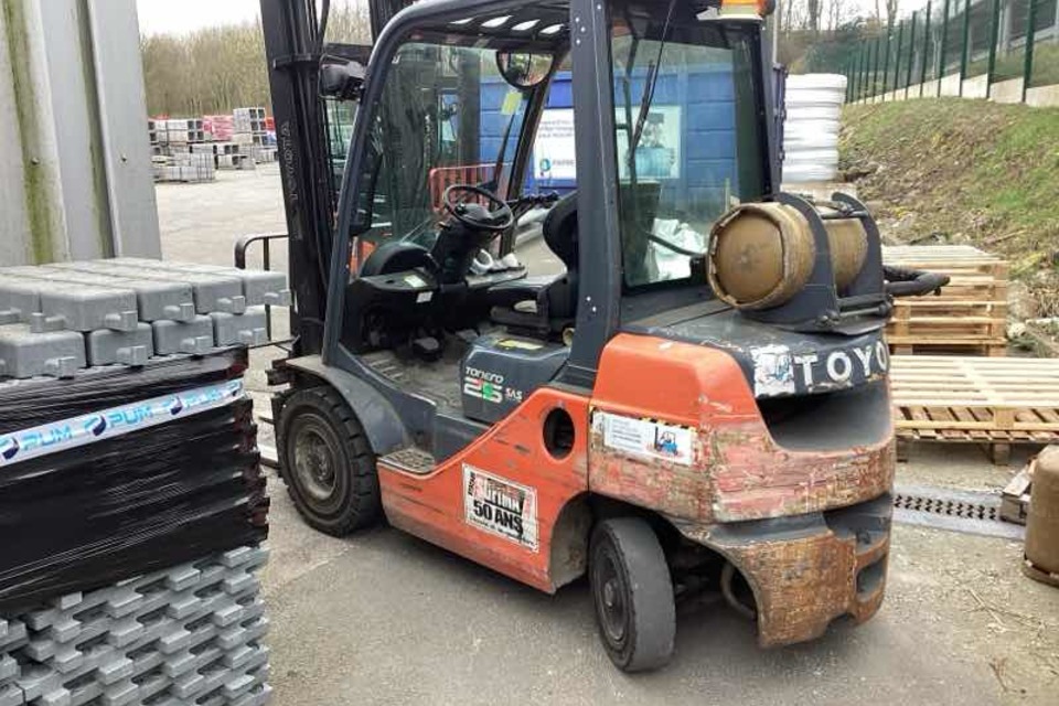 9037208 smarte 2 leftside