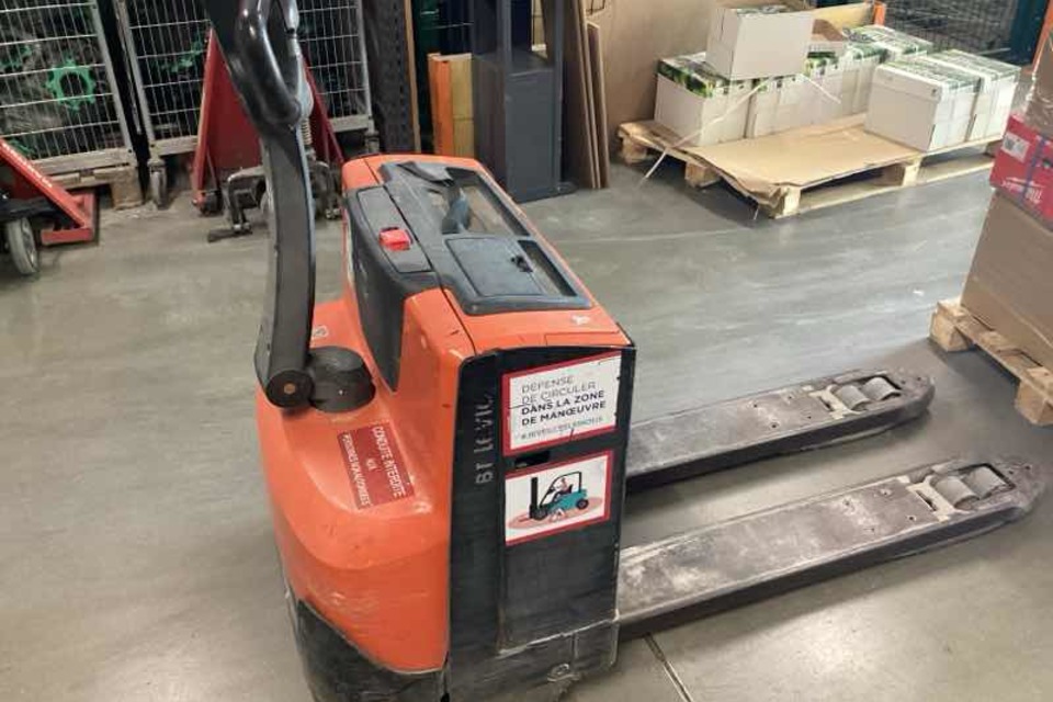 9042038 smarteresale1