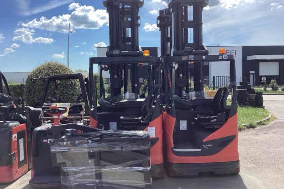 9042999 smarteresale4